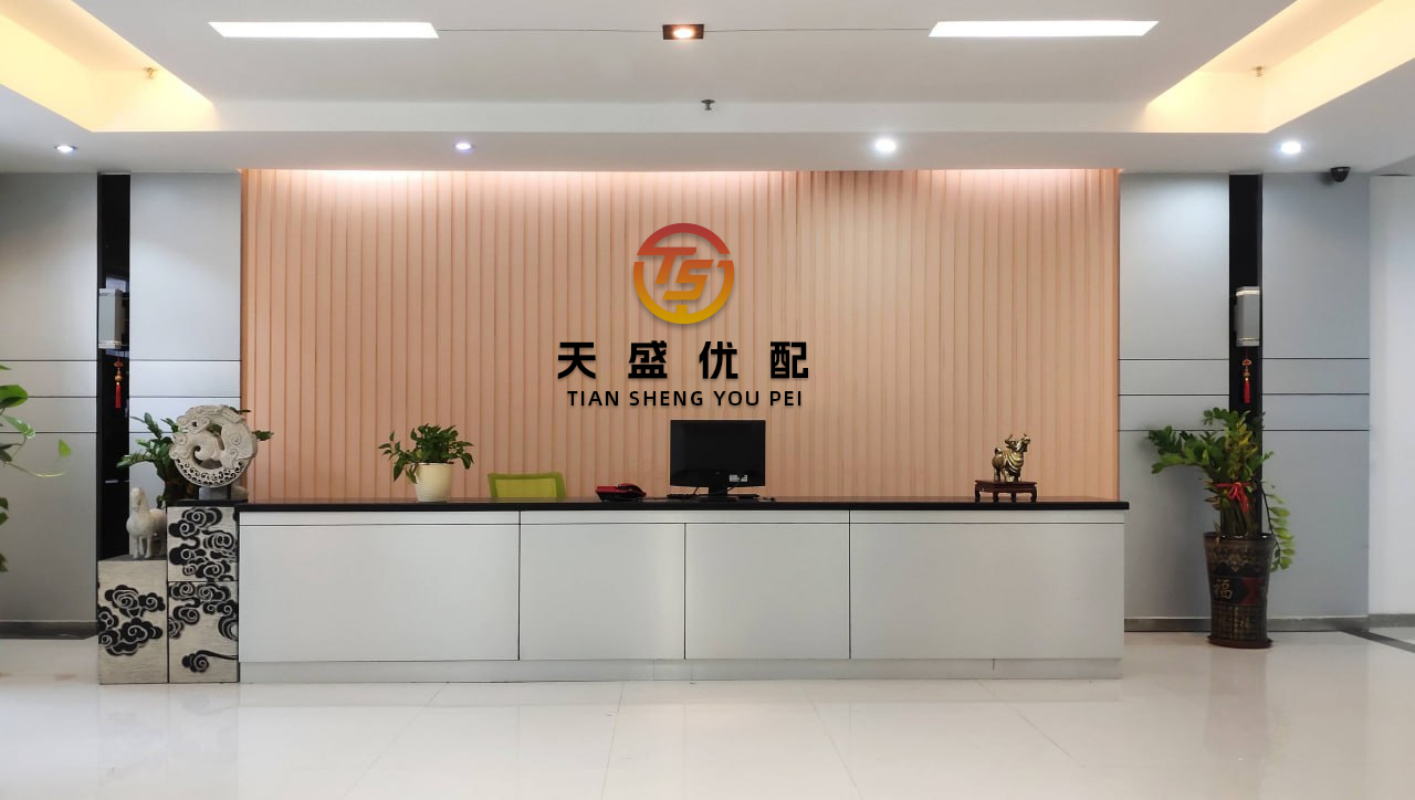 大智慧配资 裁员、违约、甩卖...老牌港资竟也雷声阵阵